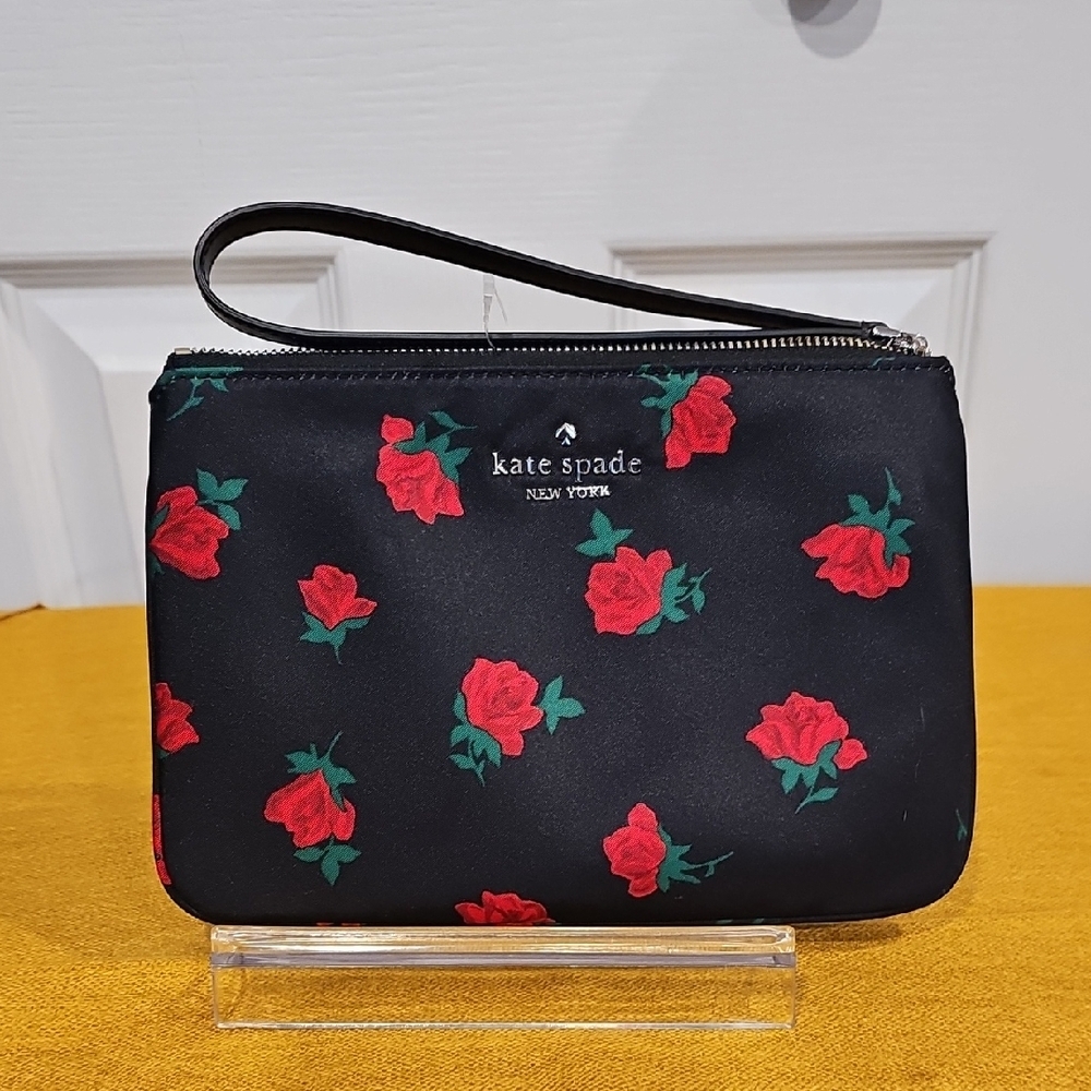 Kate Spade NY Chelsea The Little Better Floral Wristlet Pouch - Rose Toss NWOT